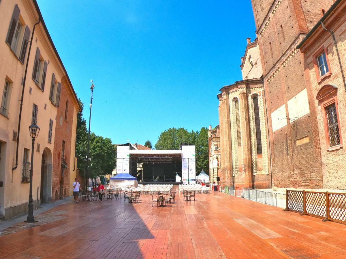 Luna Del Belvedere Asti Exterior photo